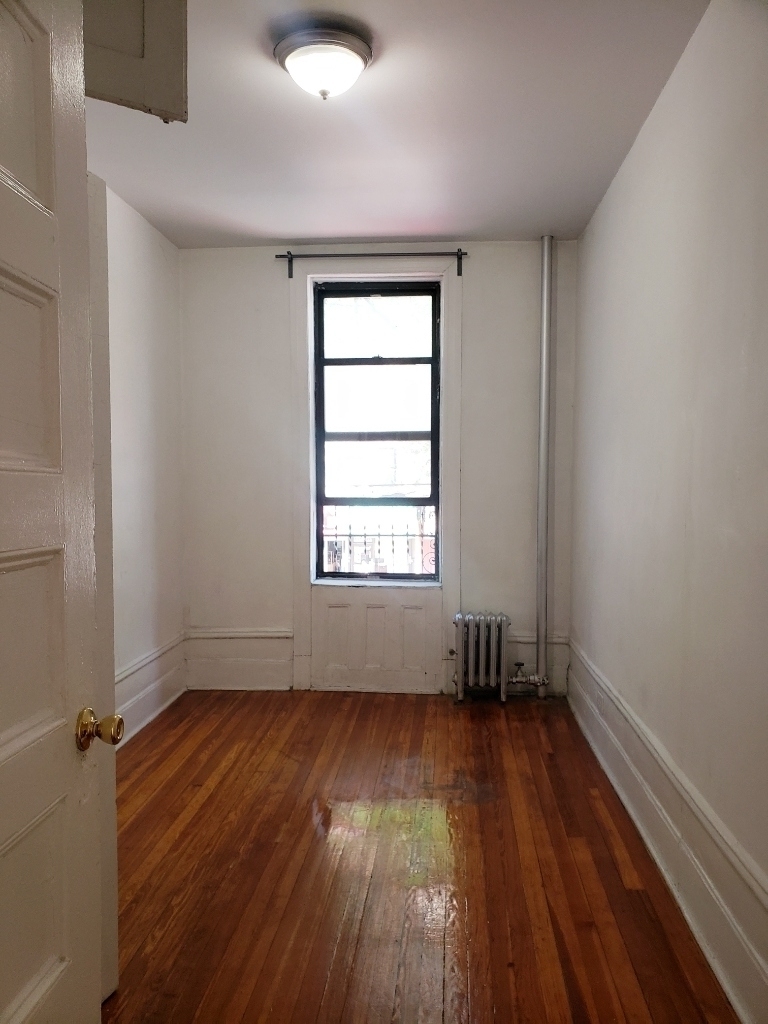 201 West 107th Street - Photo 10