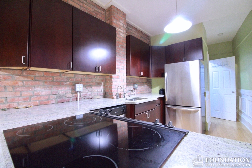 592 Columbus Ave. - Photo 12