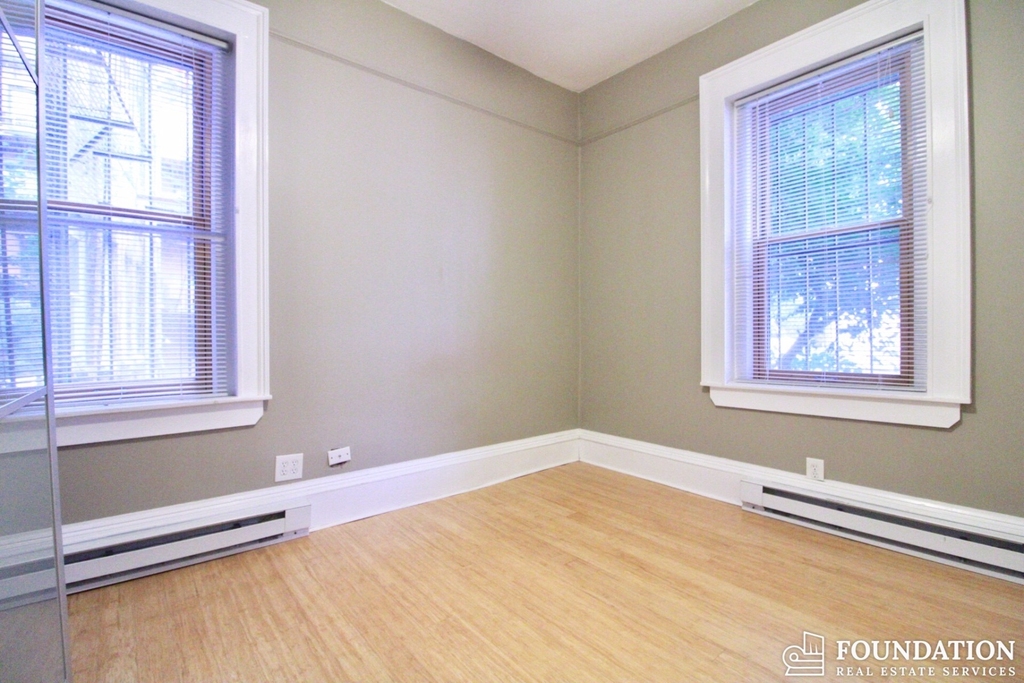 592 Columbus Ave. - Photo 5