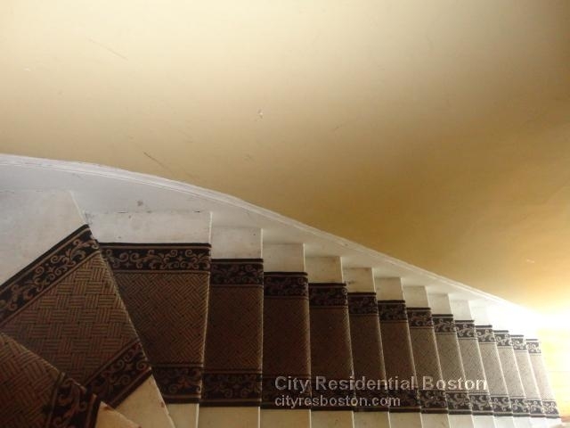 748 East 3rd St. - Photo 11