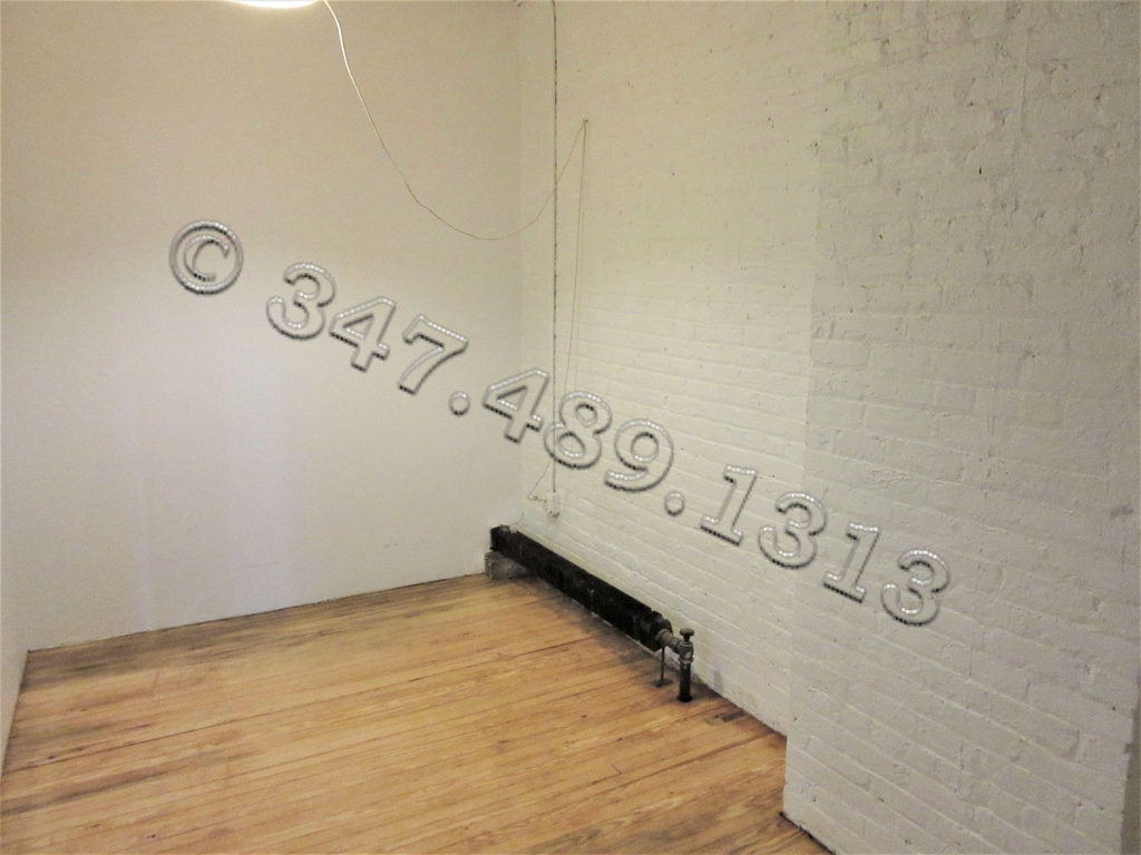 218 Bedford Avenue - Photo 7