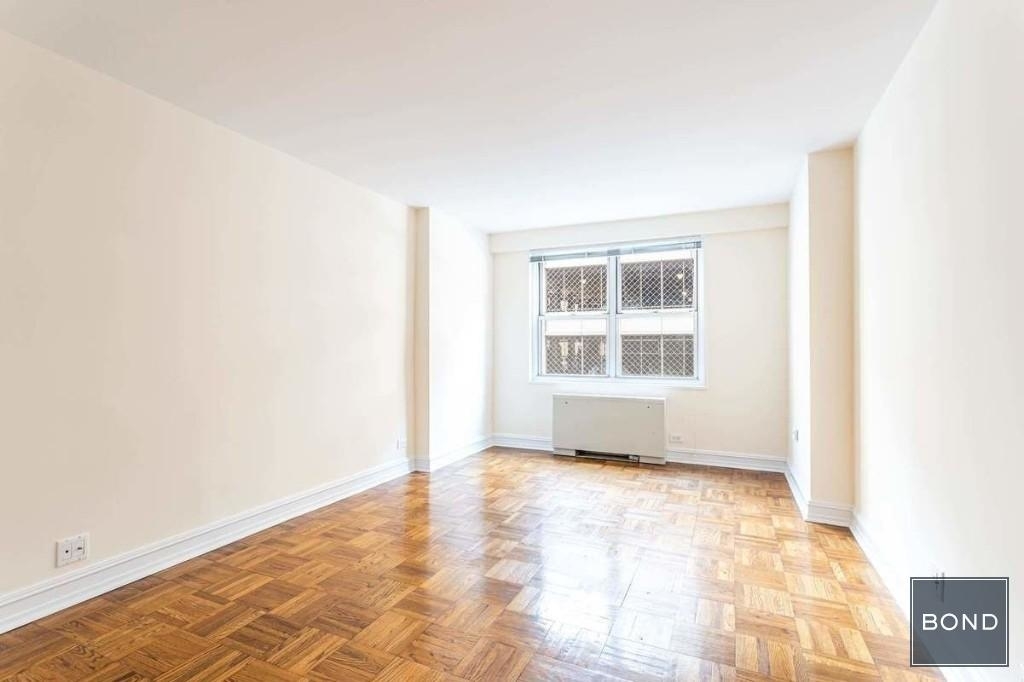 888 Eighth Avenue - Photo 1