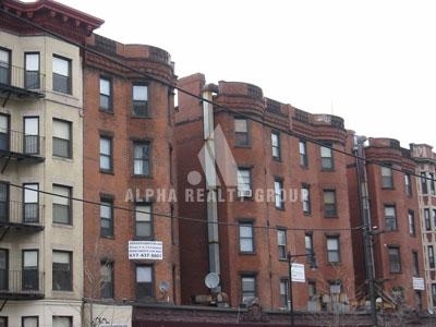 318 Huntington Ave. - Photo 0