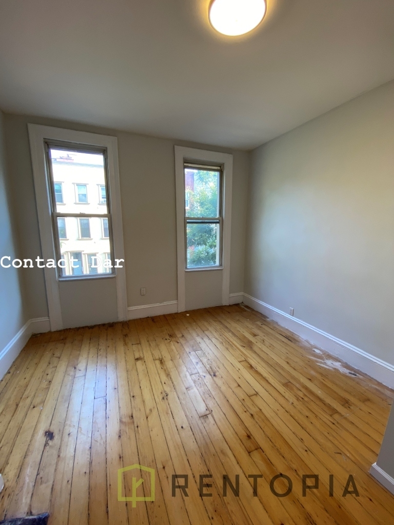 259 Powers Street - Photo 9