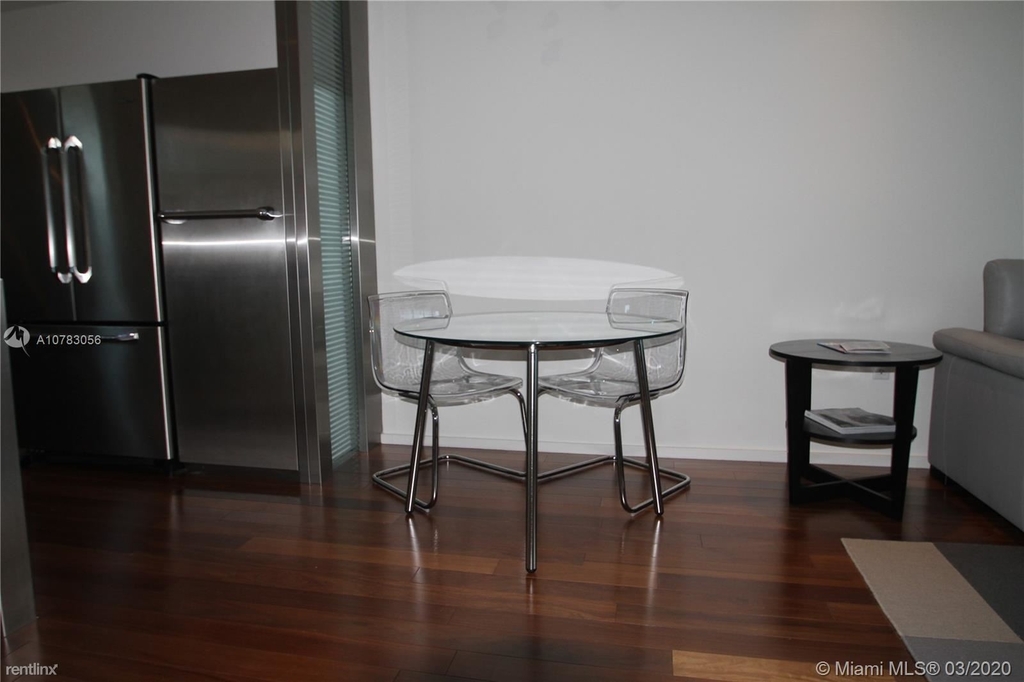 1601 West Ave Apt 202 - Photo 4