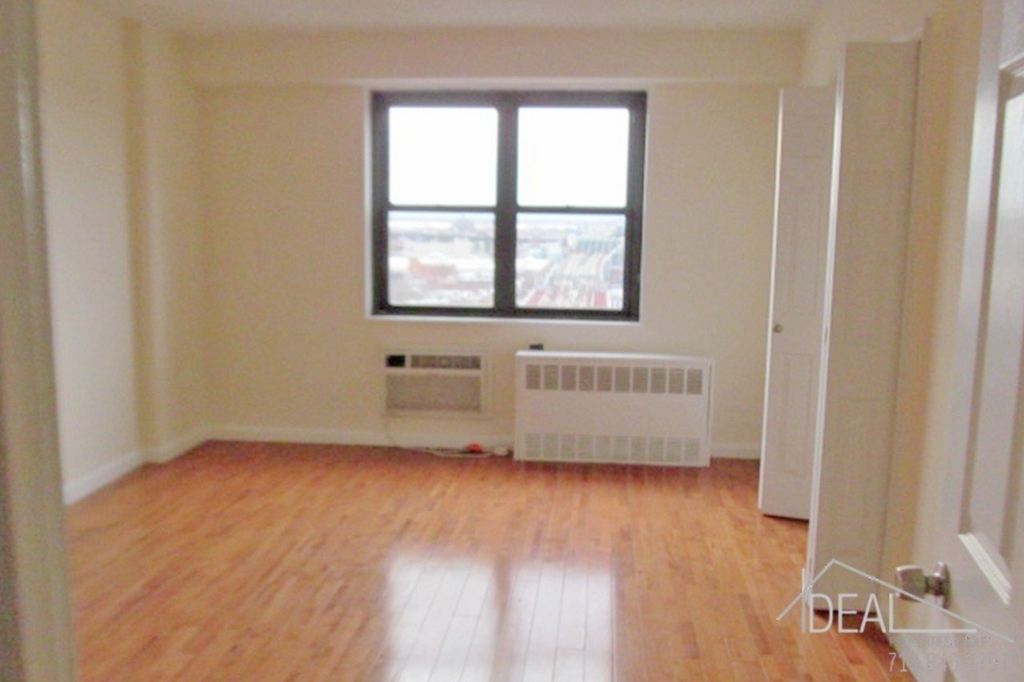 341 10th Street - Photo 2