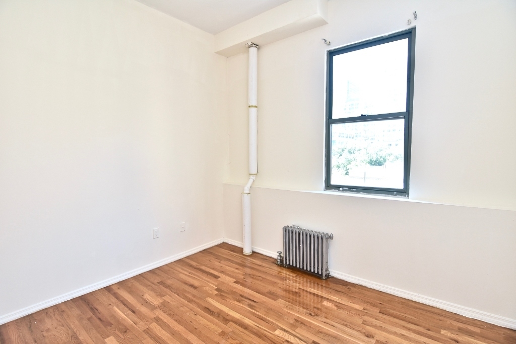 239 West 63rd Street - Photo 4