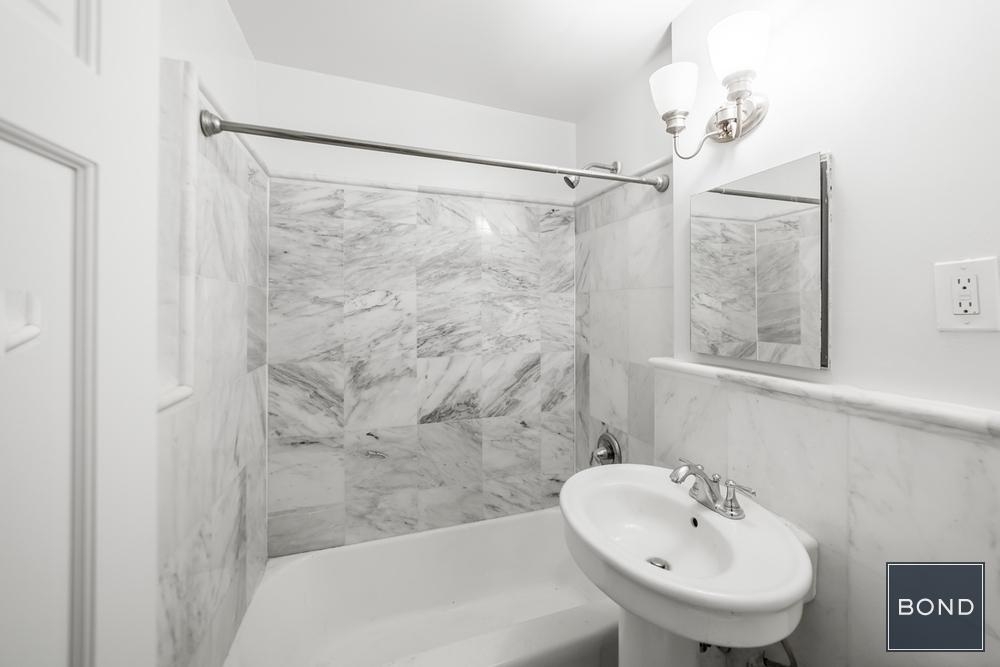 338 East 70th Street - Photo 3