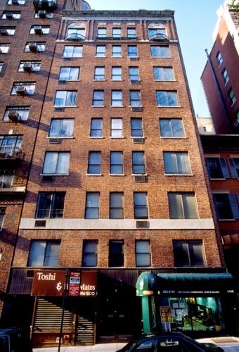 114 East 40th Street - Photo 5