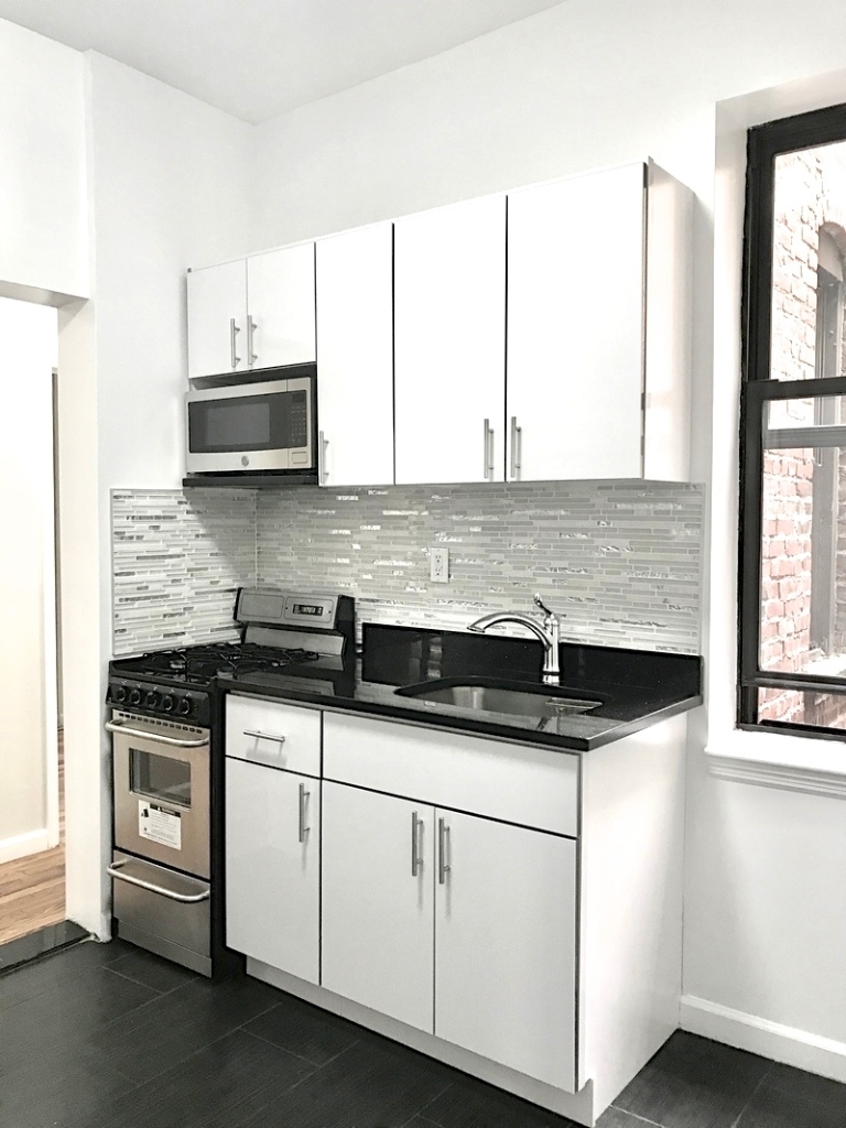 228 West 24th Street - Photo 1