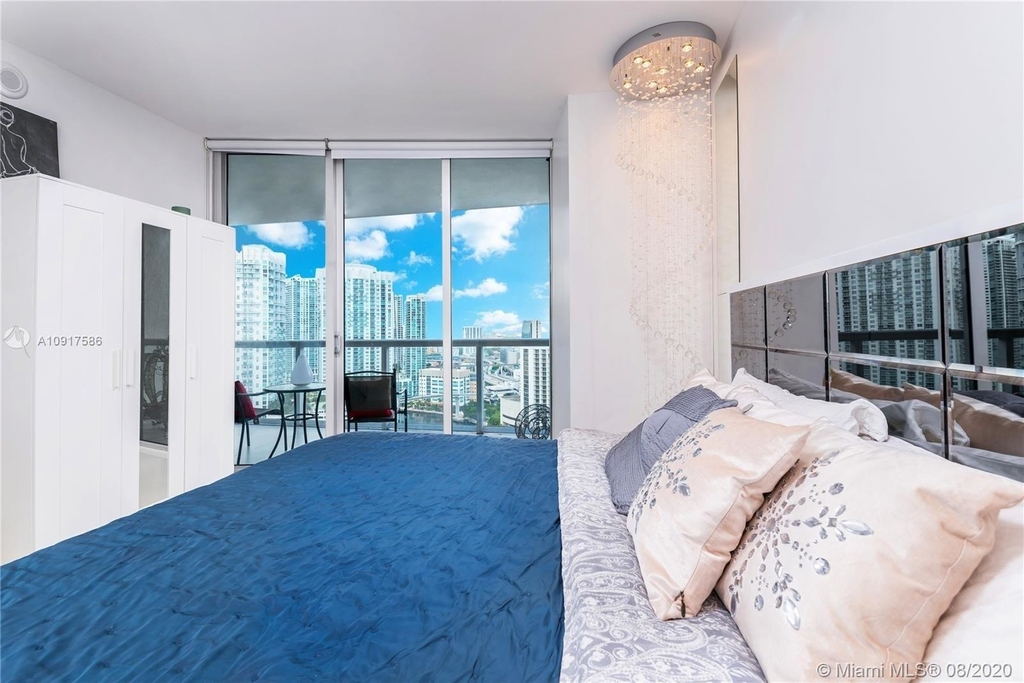 465 Brickell Ave - Photo 8