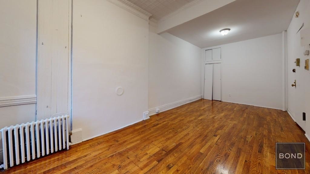 322 East 89 Street - Photo 2