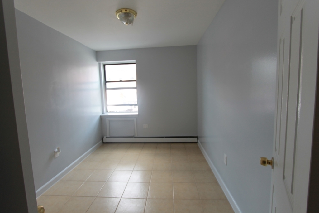 848 Fulton Street - Photo 3