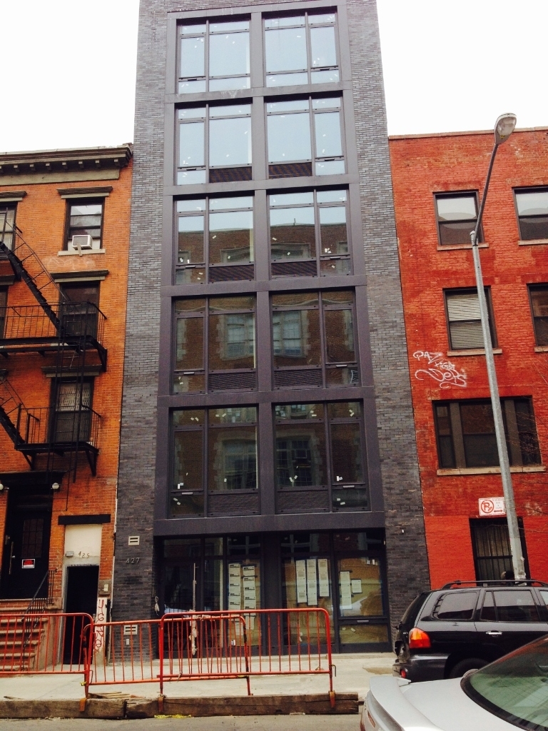 427 East 12th Street - Photo 8