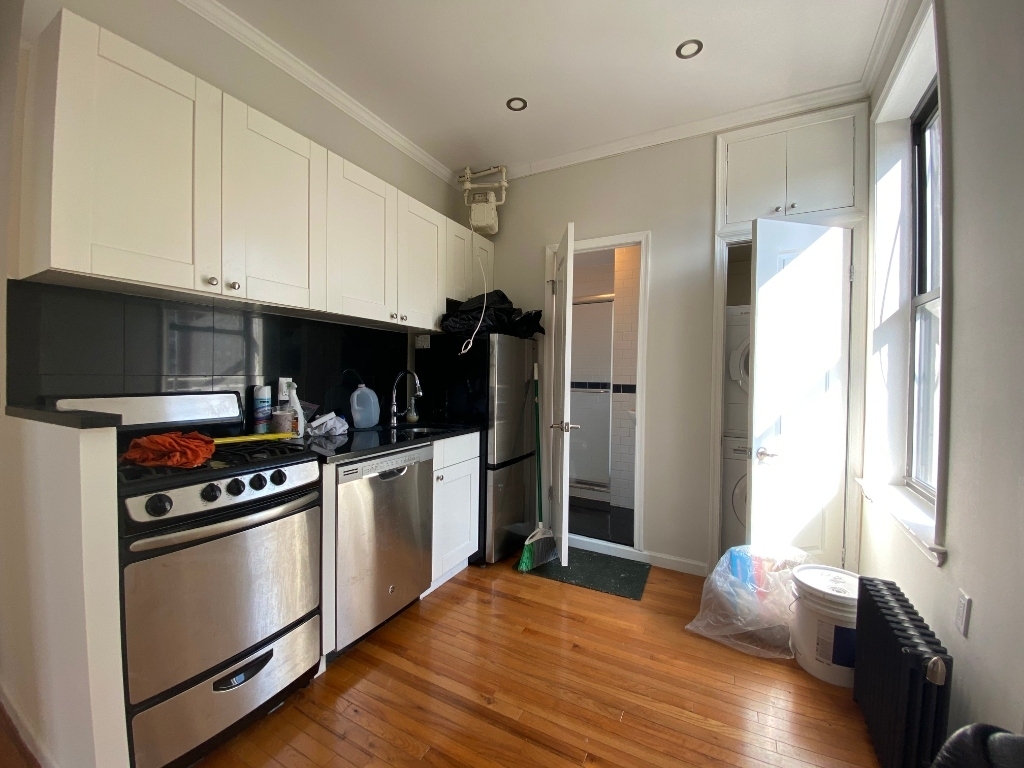 133 Avenue D - Photo 3