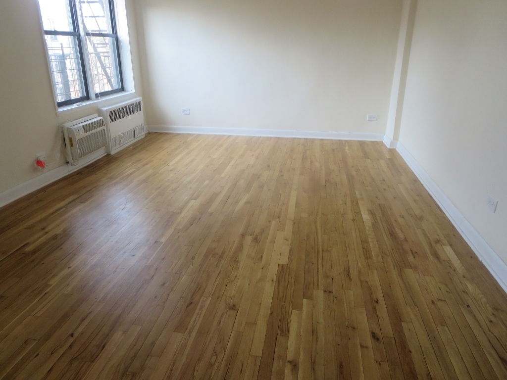 170 East 4th Street - Photo 1