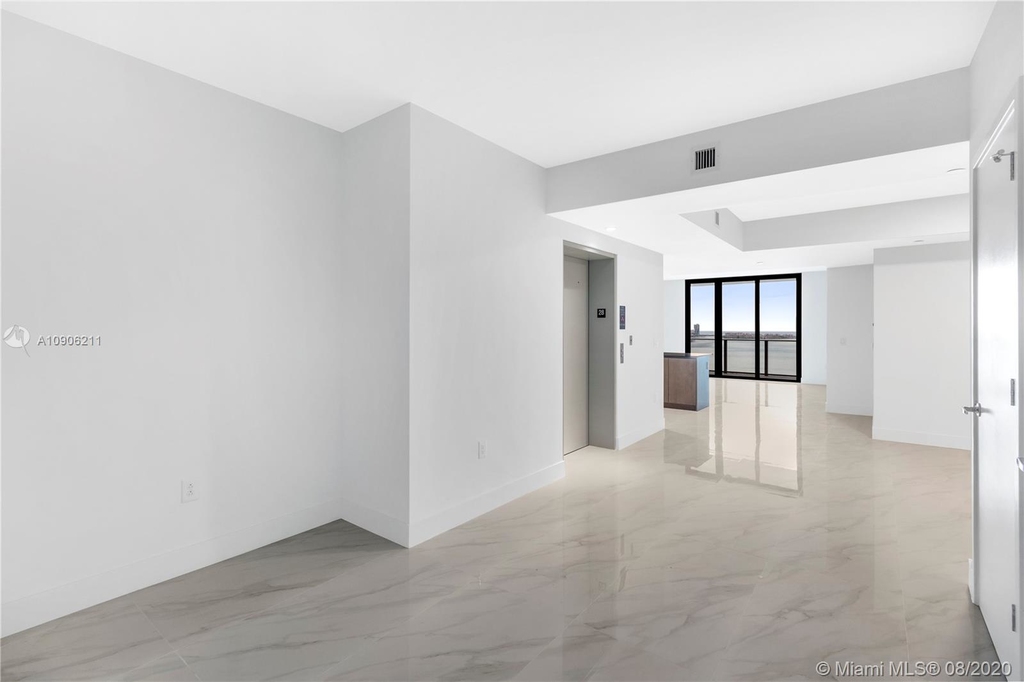 1010 Brickell Ave - Photo 7