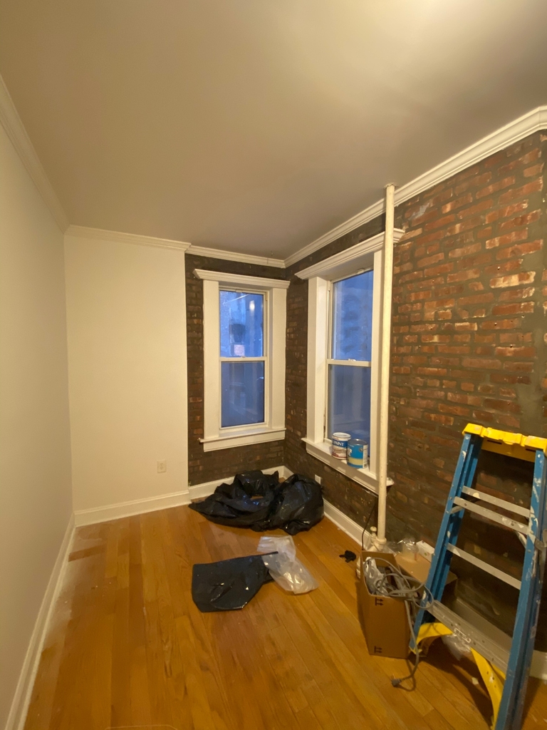 113 Henry Street - Photo 2