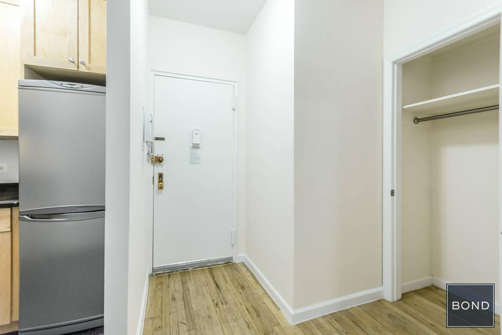 46 West 73rd Street and Columbus Avenue - Photo 1