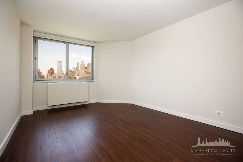 Spacious Studio is the definition of Luxury Living - E 34th St - Photo 4