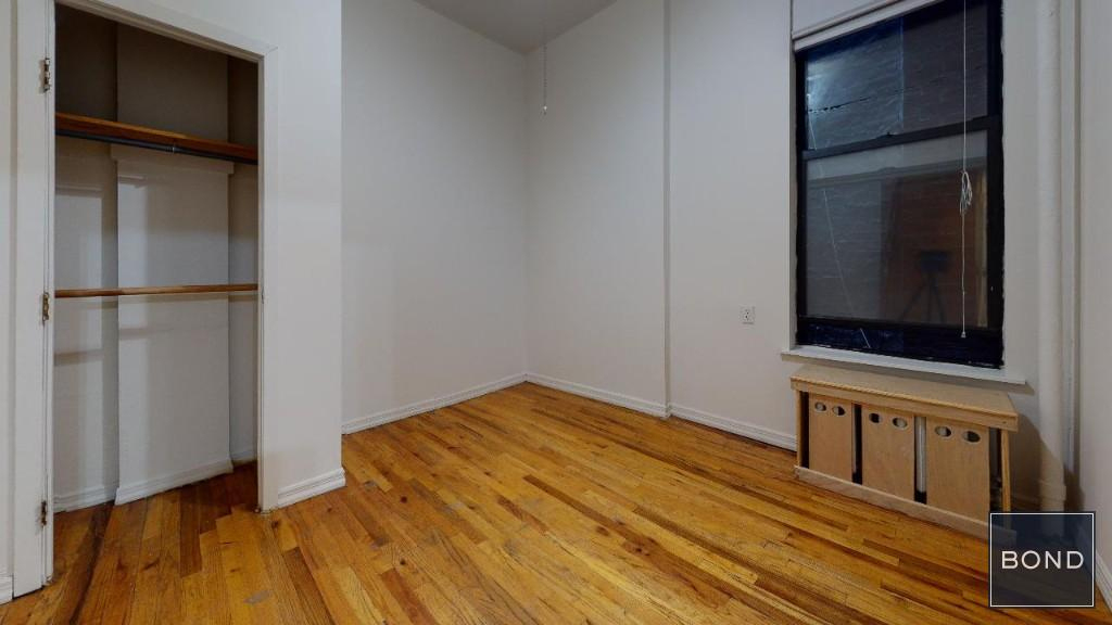 328 East 55th Street - Photo 2