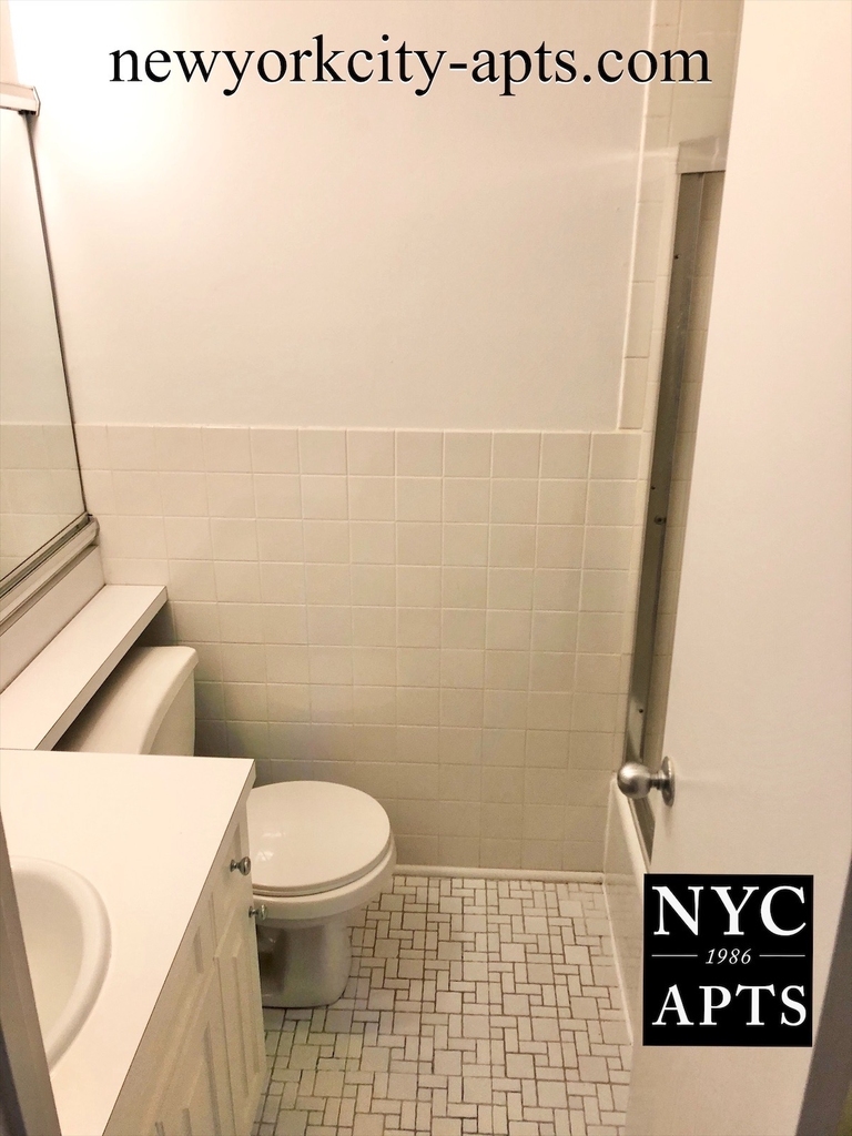 365 West 52nd Street  - Photo 8