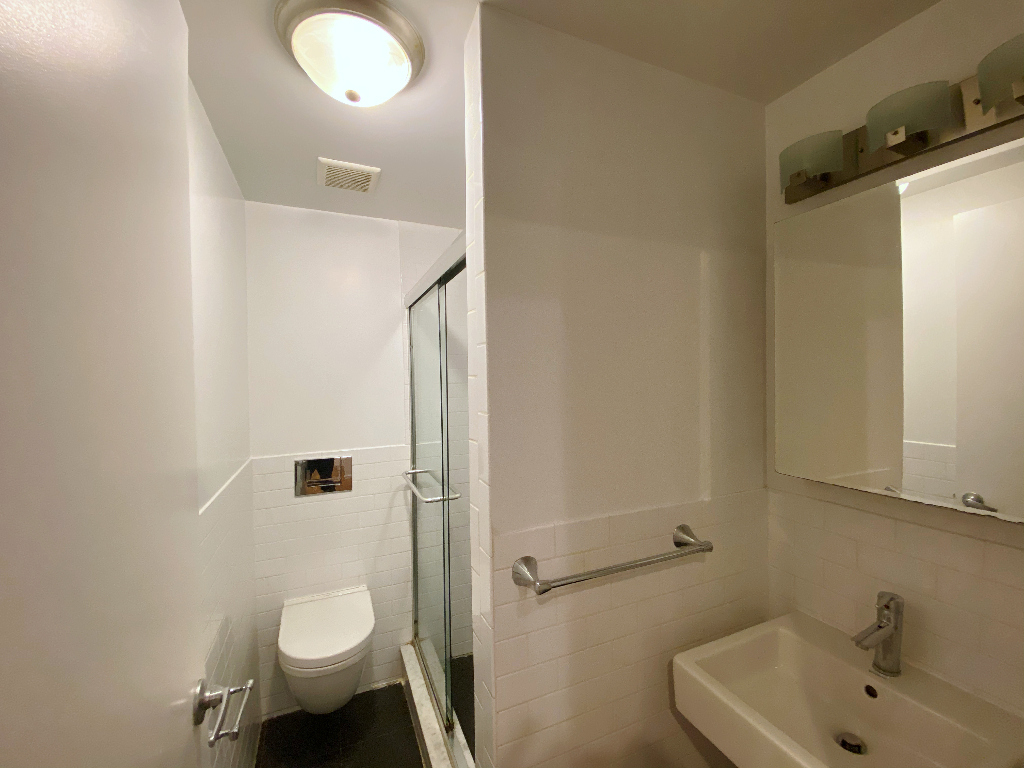 431 East 73rd Street - Photo 5