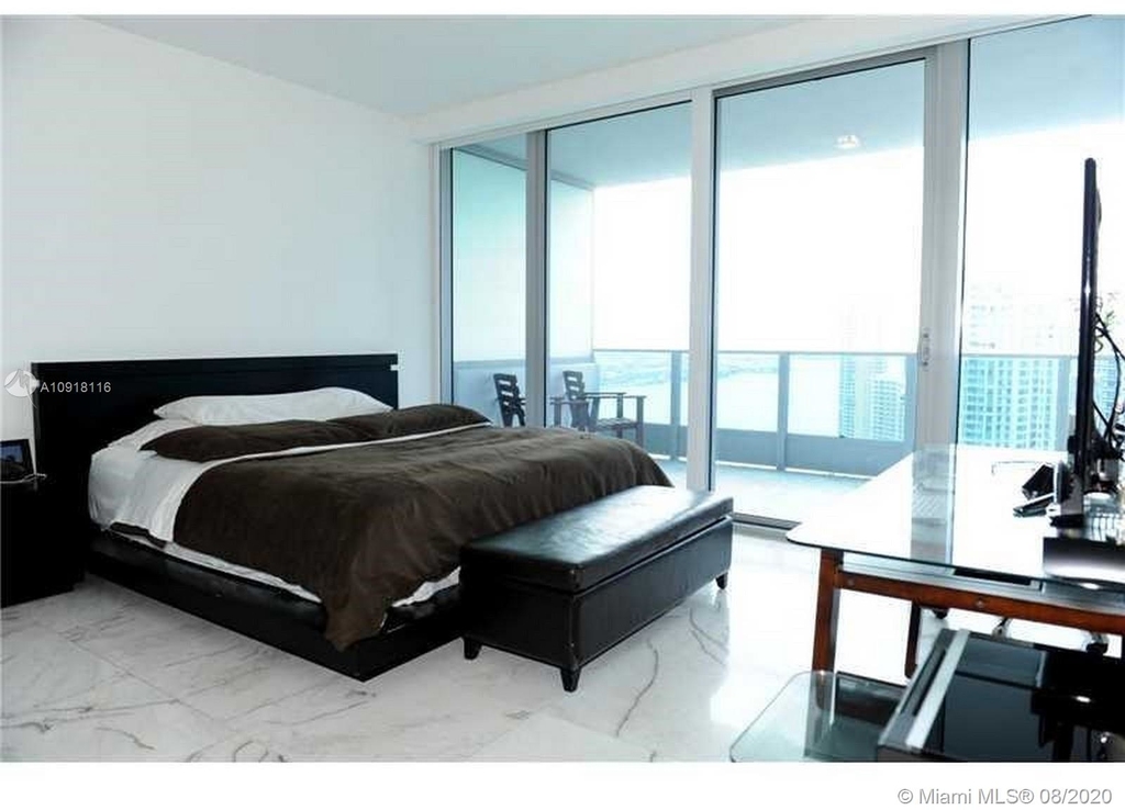 200 Biscayne Boulevard Way - Photo 4