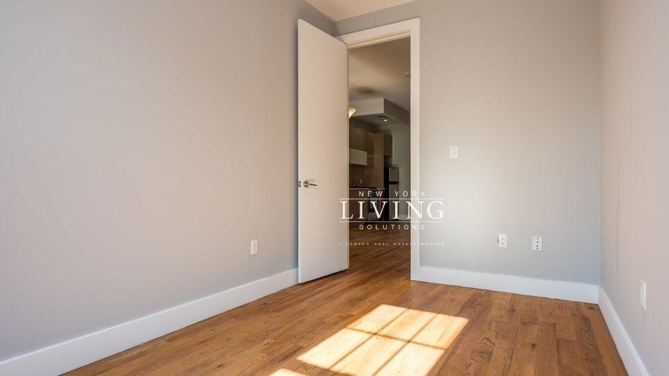 154 Woodward Avenue - Photo 12