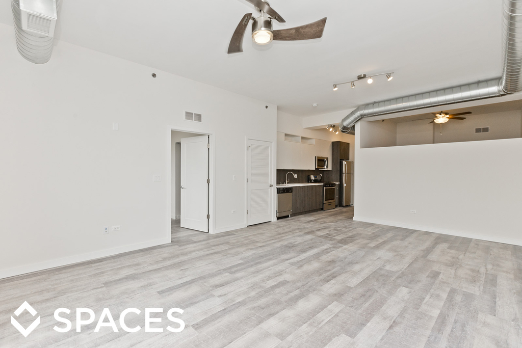 2150 W Lawrence Ave - Photo 5