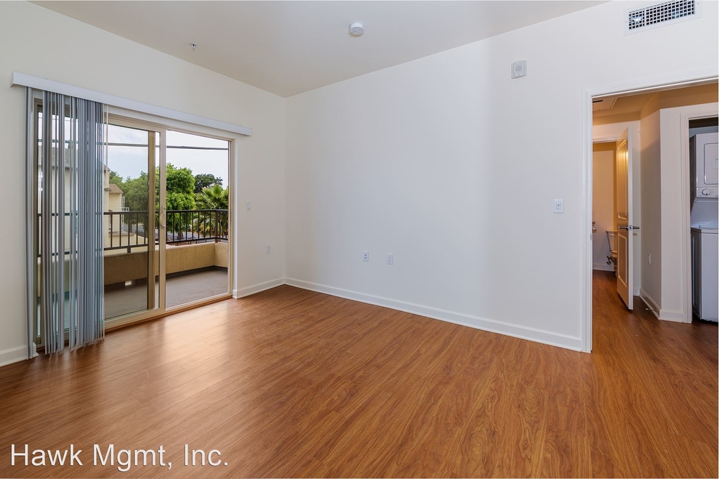 7108 Amigo Ave. - Photo 14