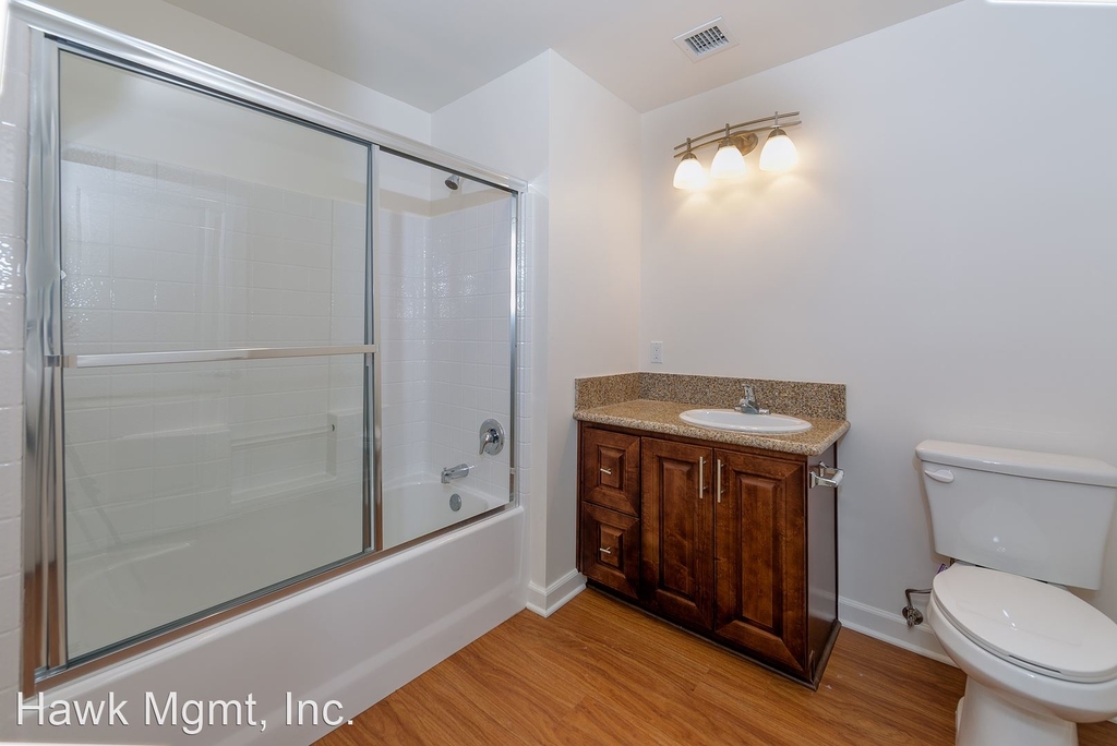 7108 Amigo Ave. - Photo 10