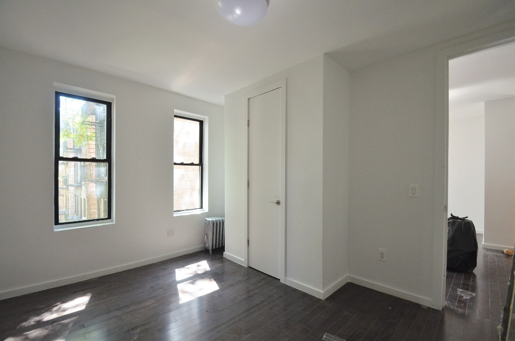 974 Saint Nicholas Avenue - Photo 7