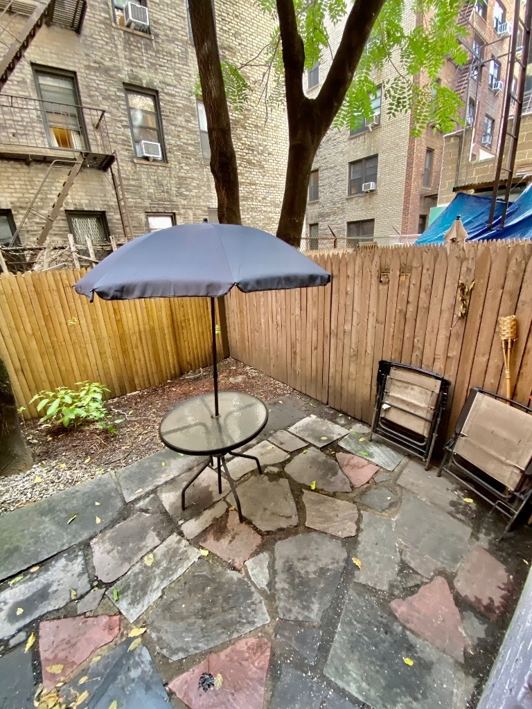 302 East 38th Street - Photo 0