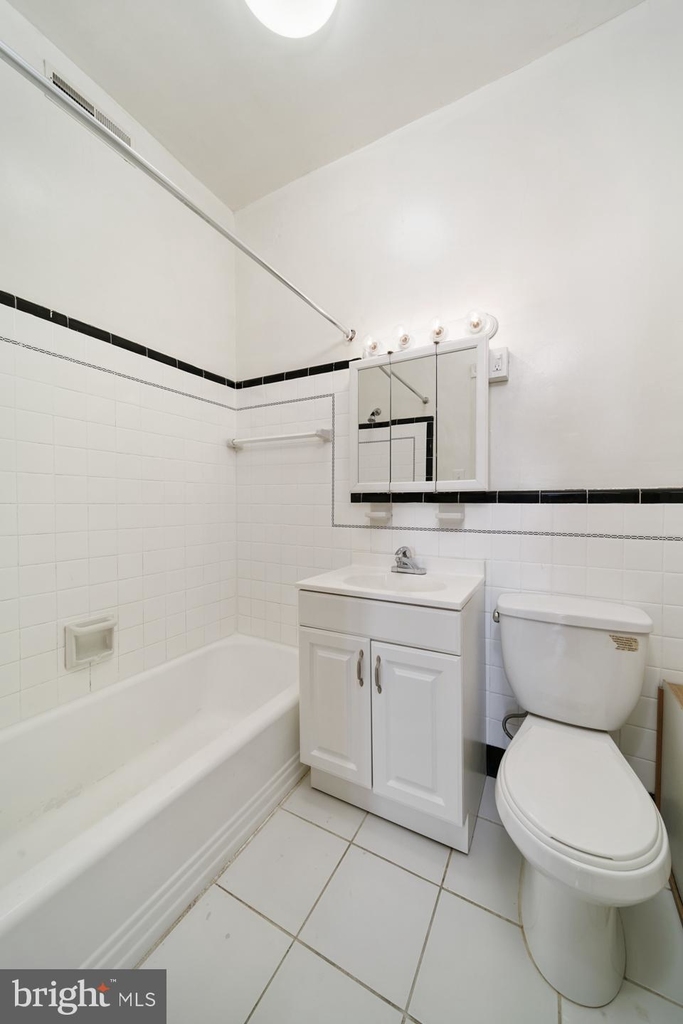 1530 Spruce Street - Photo 18