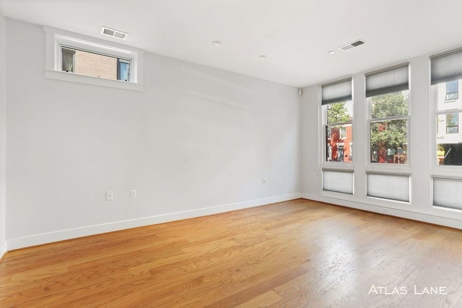 2910 Georgia Ave Nw - Photo 5