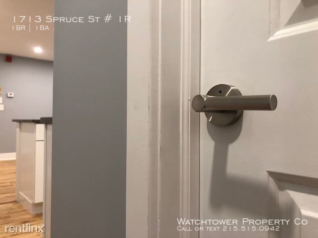 1713 Spruce St # 1r - Photo 1