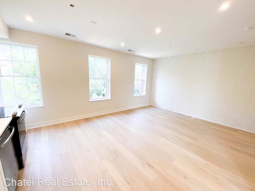 3032 Q Street, Nw - Photo 6