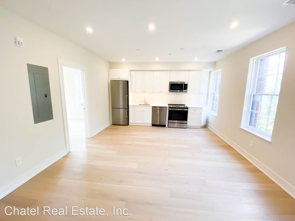 3032 Q Street, Nw - Photo 1