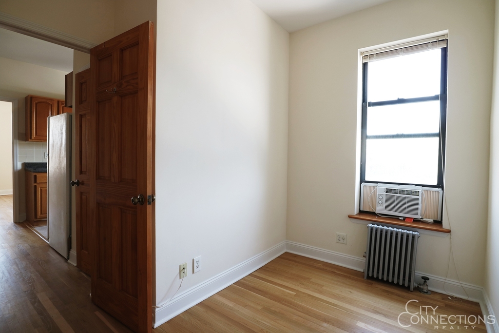 347 44th St - Photo 6