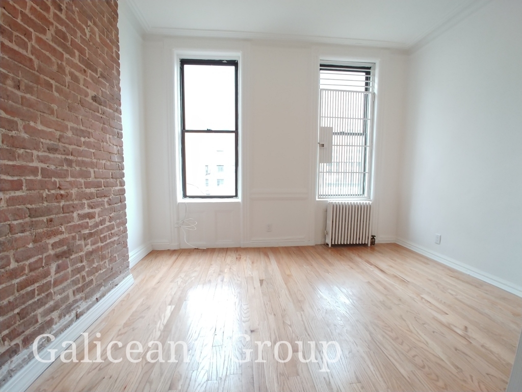 221 East 32nd Street - Photo 1