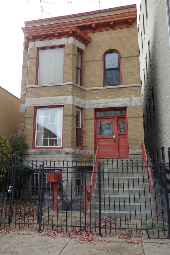 5850 North Broadway Street - Photo 0