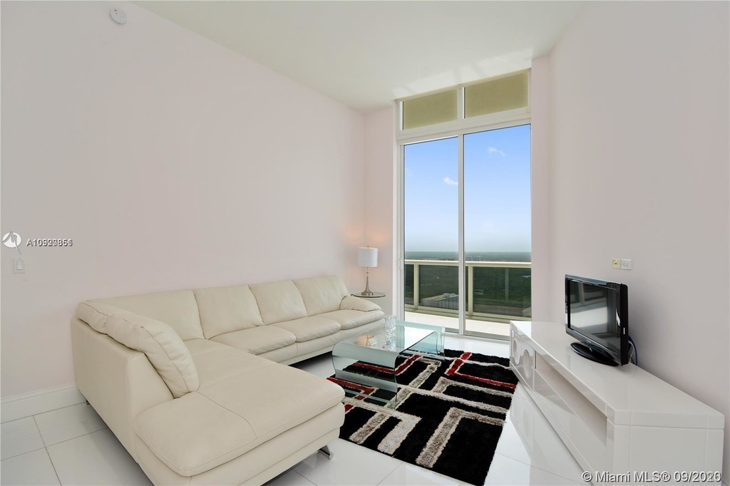 16001 Collins Ave - Photo 12