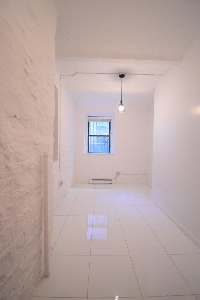 309 W 111th St - Photo 10