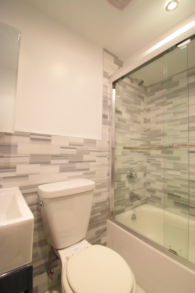 309 W 111th St - Photo 9