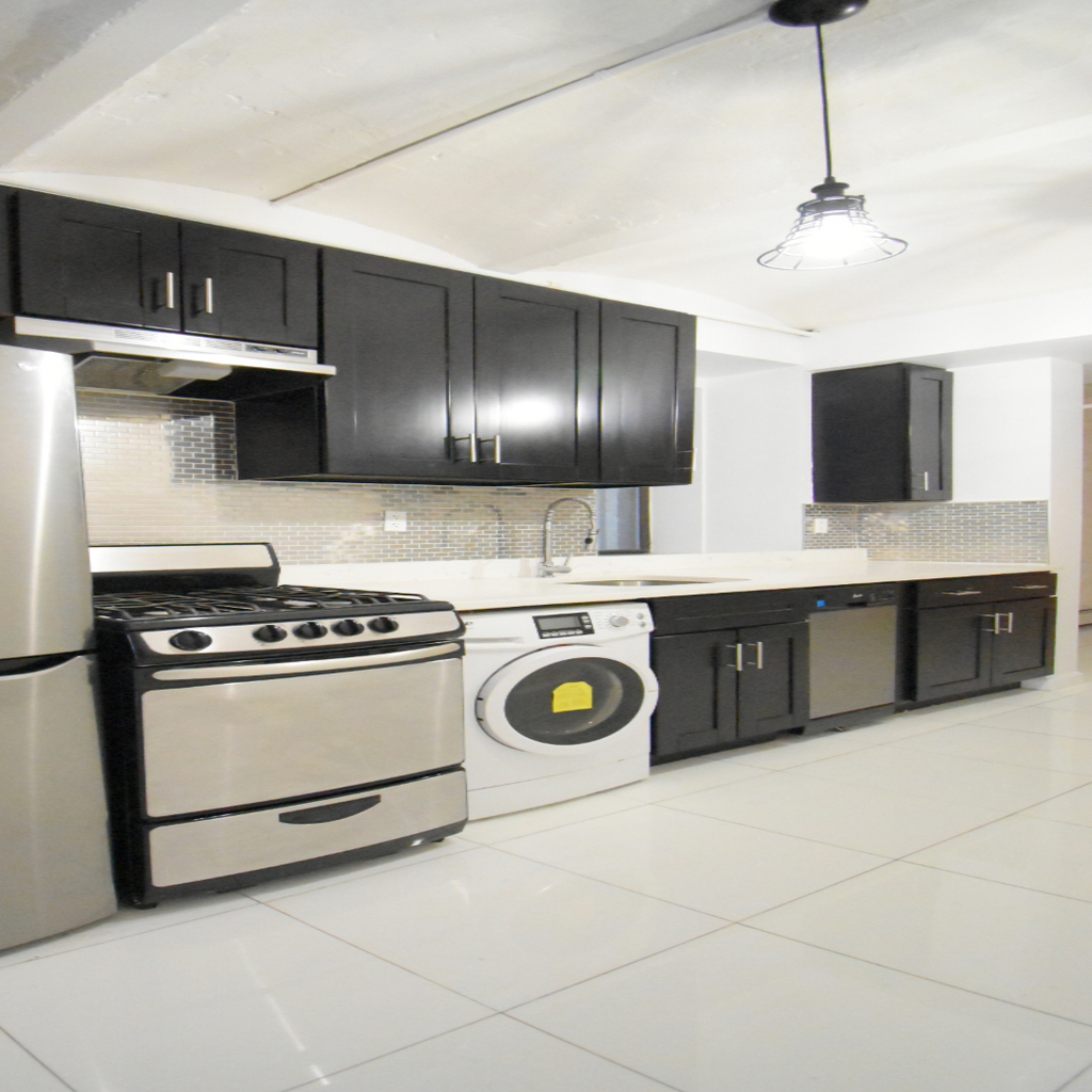 309 W 111th St - Photo 0