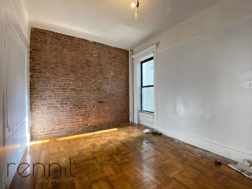 1054 Bergen Street - Photo 8