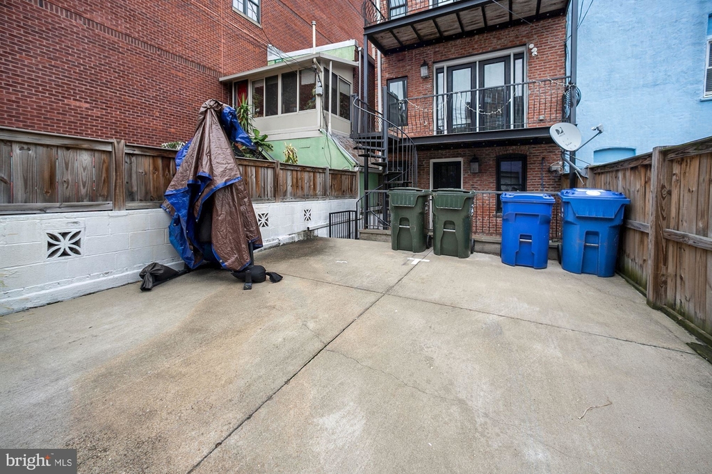 2298 Champlain Street Nw - Photo 48