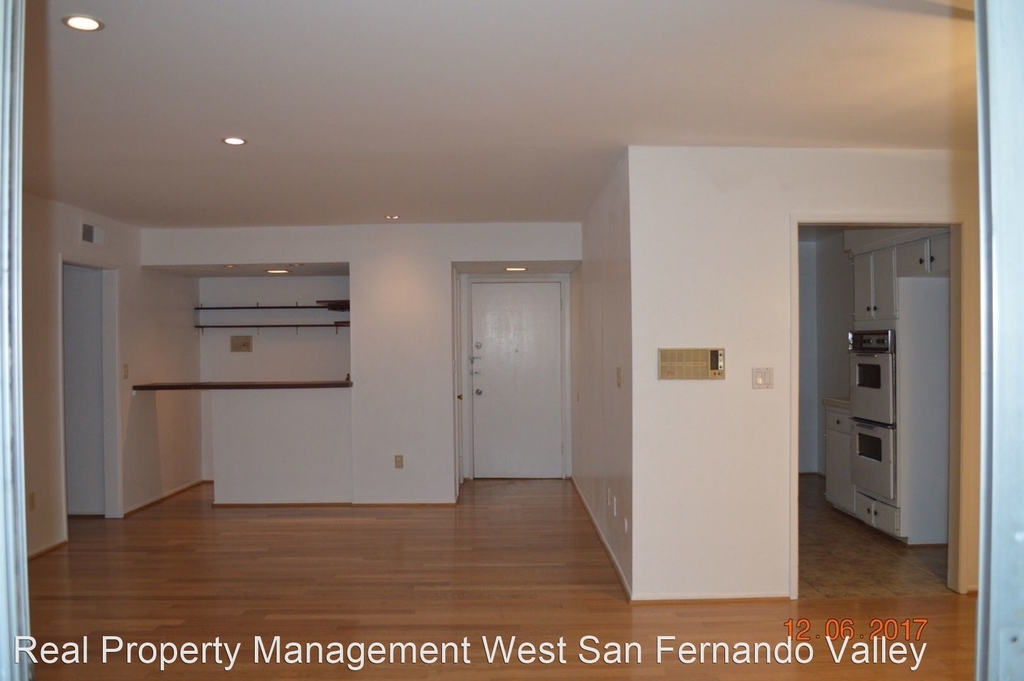 8060 Canby Ave #4 - Photo 1