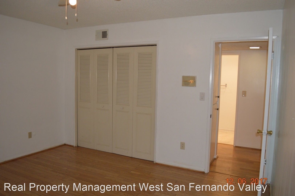 8060 Canby Ave #4 - Photo 10